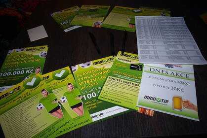 Dvanáctý zápas - září 2015